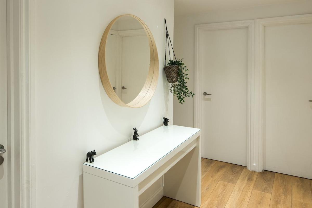 Modern 2-Bed Apt In Marble Arch Apartment London Bagian luar foto